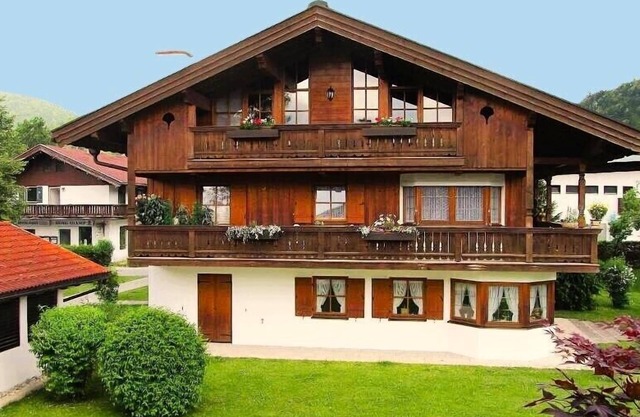 Vacation apartment Bär Lofer Park Am Waldbahnhof 2d