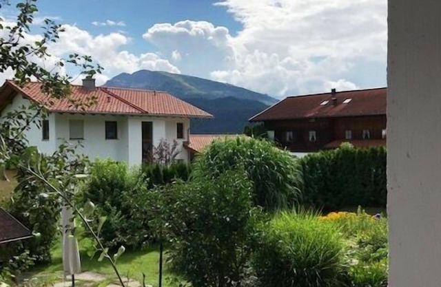 Vacation apartment Fellhorn 60 sqm with terrace, 1 separate bedroom