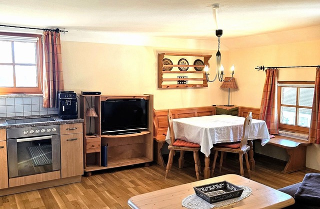 Vacation apartment Staufenblick, upper floor, 2 persons, 45 sqm