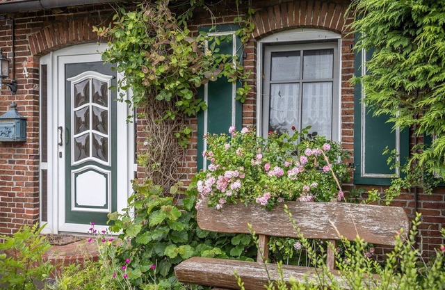 Vacation apartment 50027 - Formerly a train station, now a tasteful vacation home: the