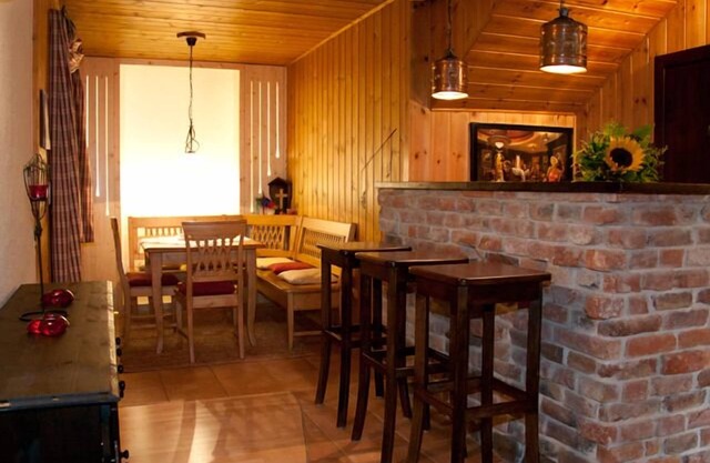 Vacation apartment (75sqm) with terrace and Swedish stove