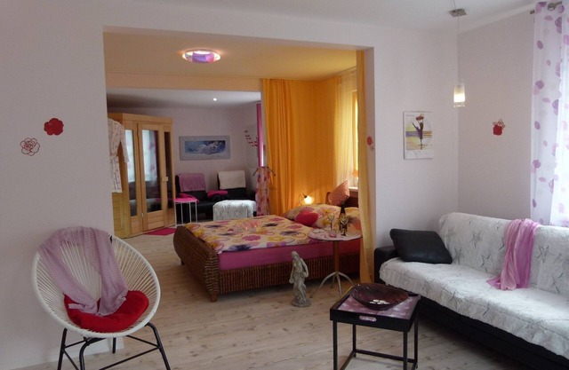 Vacation apartment (80 m2) with whirlpool and sauna for your time out for two
