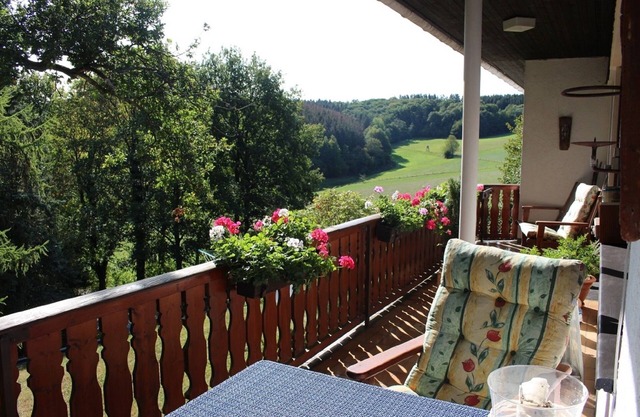Vacation apartment (90sqm) with large balcony