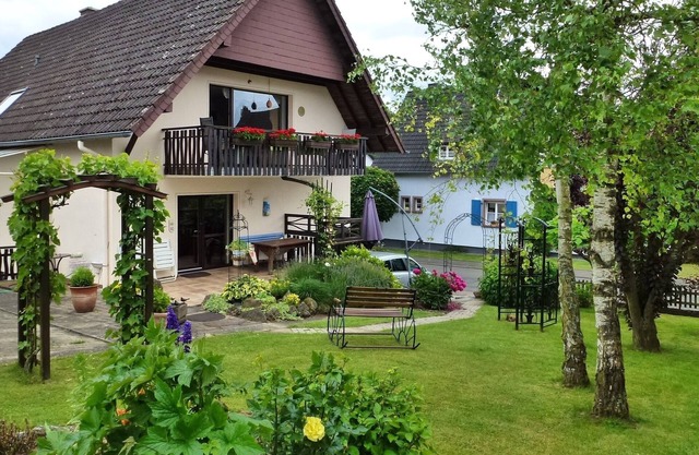 Vacation apartment/apartment for 2 guests with 79m² in Lissendorf (129295)