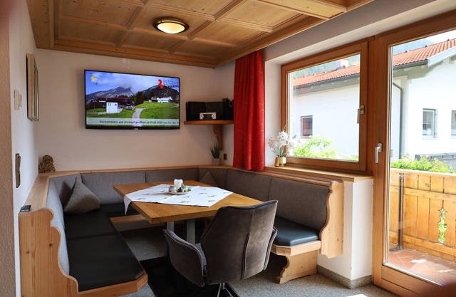 Vacation apartment/apartment for 4 guests with 60m² in Bichlbach (270422)