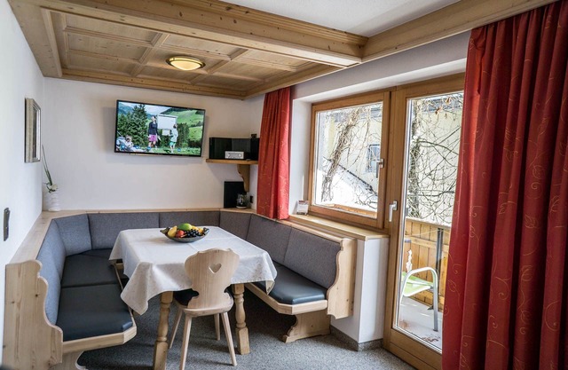 Vacation apartment/apartment for 4 guests with 60m² in Bichlbach (270423)