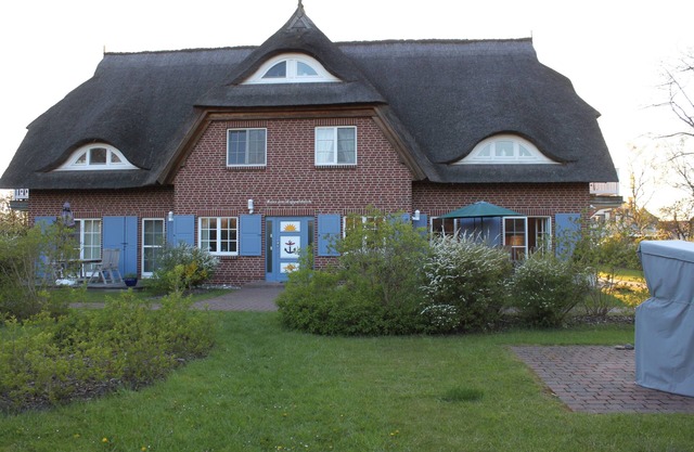 Vacation apartment/apartment for 2 guests with 66m² in Dierhagen (93638)