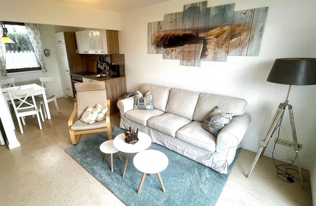 Vacation apartment/apartment for 3 guests with 50m² in Grödersby (18685)