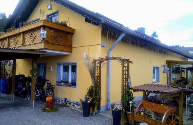 Vacation apartment/apartment for 4 guests with 70m² in Lenzkirch (147900)
