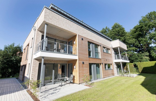 Vacation apartment/apartment for 3 guests with 81m² in Papenburg (146645)