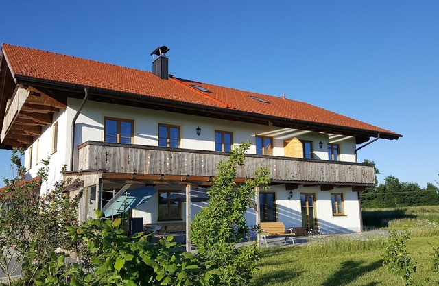 Vacation apartment/apartment for 3 guests with 47m² in Aufhofen (153266)