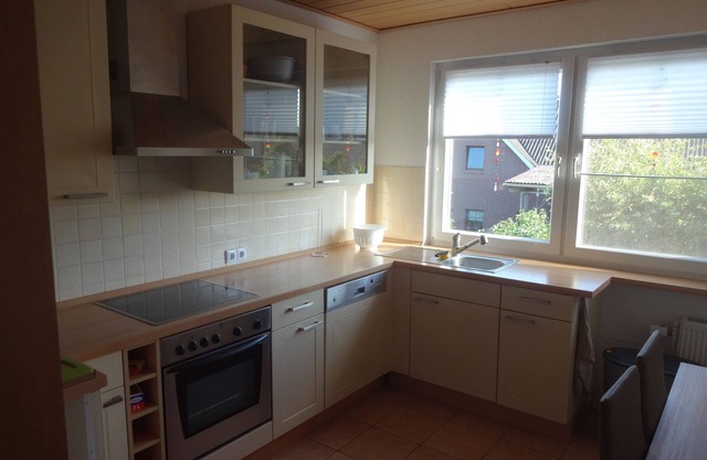 Vacation apartment/apartment for 4 guests with 90m² in Loxstedt (69259)