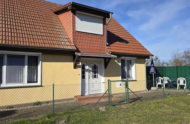 Vacation apartment/apartment for 3 guests with 40m² in Rankwitz (92277)