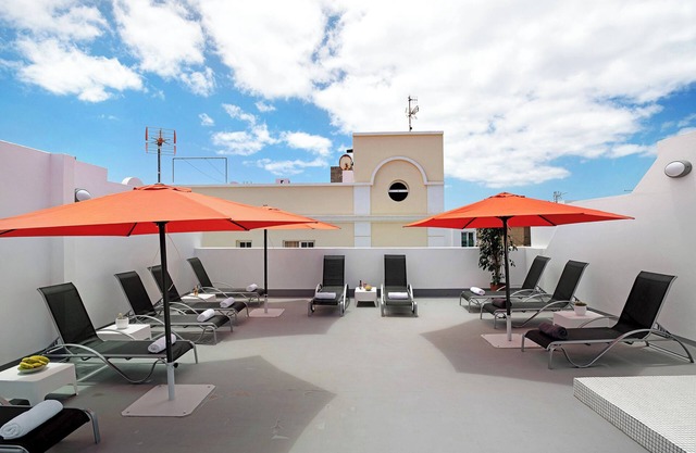 Vacation Apartment 'Apartamento La Estrella 4' with Balcony and Wi-Fi