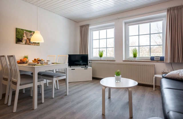 Vacation apartment/apartment for 3 guests with 43m² in Fehmarn (76368)