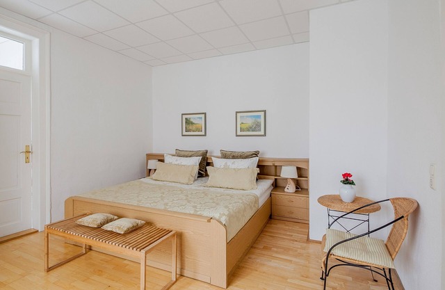 Vacation apartment/apartment for 4 guests with 60m² in Oberhof (95699)