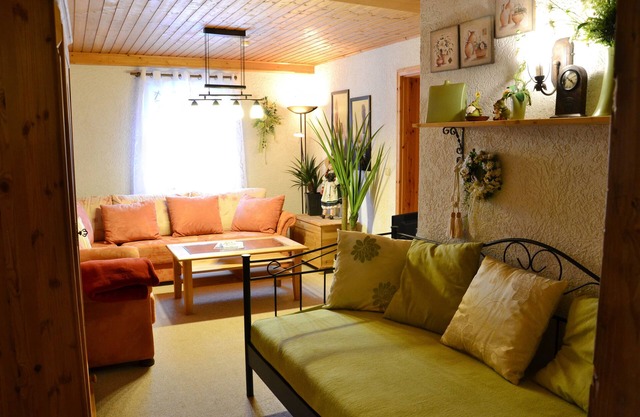 Vacation apartment/apartment for 6 guests with 90m² in Stolpen (295071)