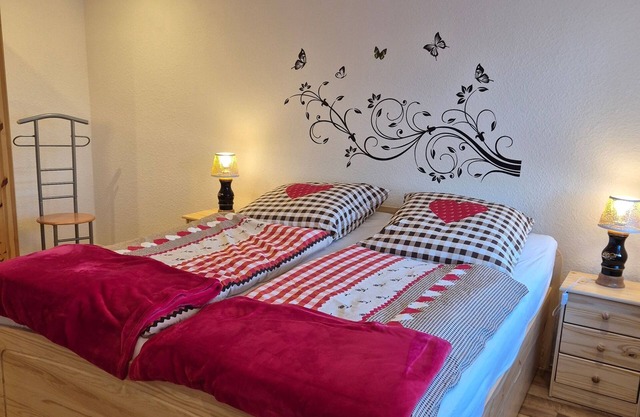 Vacation apartment/apartment for 4 guests with 66m² in Beuren (295617)
