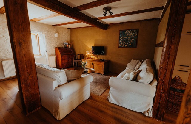 Vacation apartment/apartment for 6 guests with 80m² in Oppurg (95232)