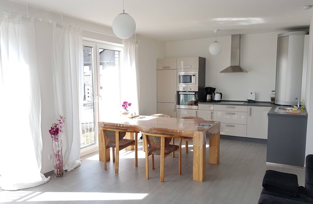 Vacation apartment/apartment for 7 guests with 108m² in Rheine (76267)