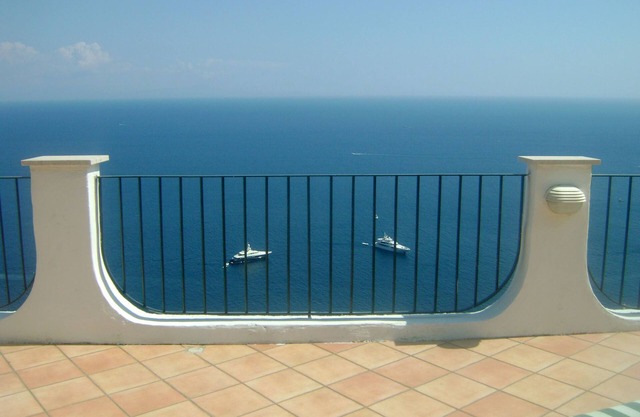 Vacation apartment/apartment for 4 guests with 75m² in Amalfi (165967)