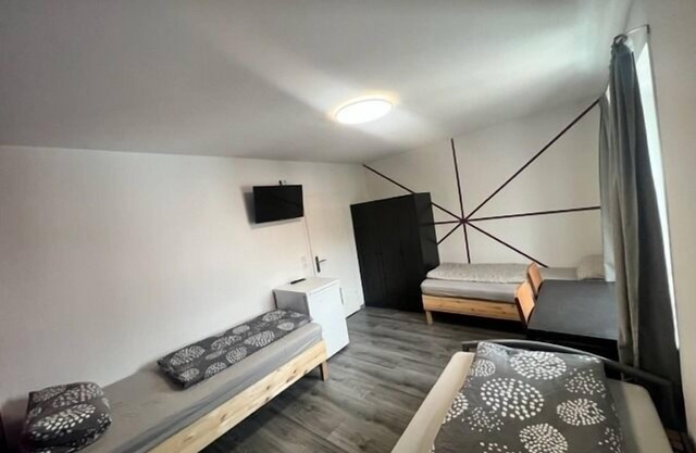 Vacation apartment/apartment for 20 guests with 200m² in Fürth (266037)