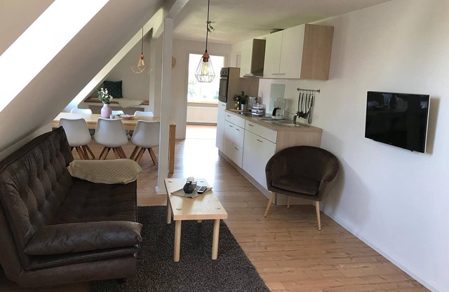 Vacation apartment/apartment for 6 guests with 84m² in Heide (93019)