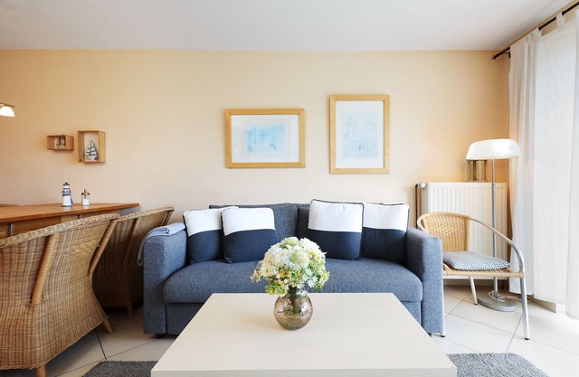 Vacation apartment/apartment for 6 guests with 47m² in Laboe (294470)