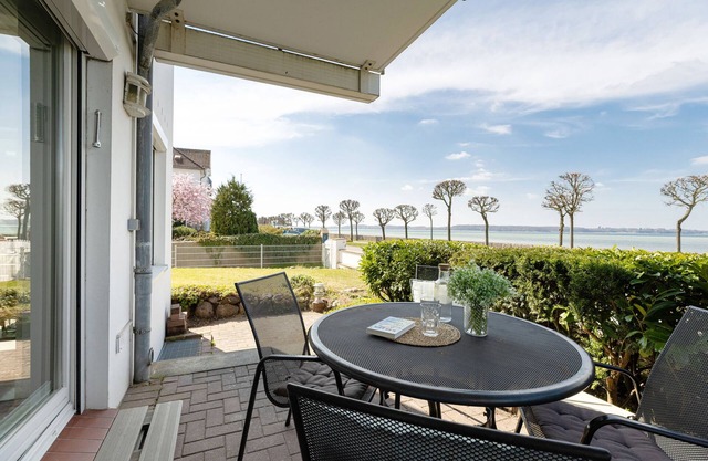Vacation apartment/apartment for 2 guests with 63m² in Laboe (294534)