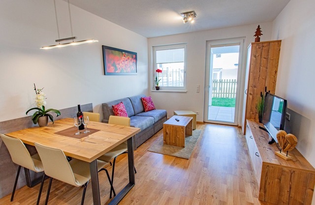 Vacation apartment/apartment for 6 guests with 47m² in Aich (147238)