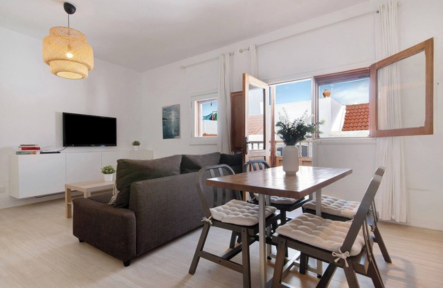 Vacation Apartment 'Balcon de Porteria' with Mountain View, Balcony and Wi-Fi