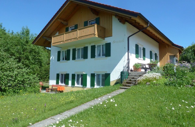 Vacation apartment/apartment for 4 guests with 57m² in Bad Kohlgrub (116867)