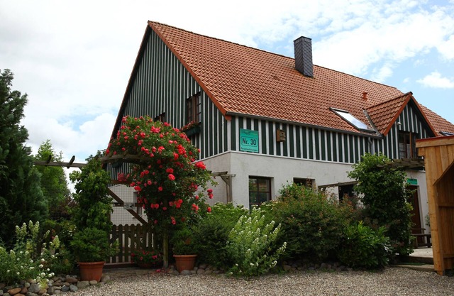 Vacation apartment/apartment for 4 guests with 50m² in Behrensdorf (73334)