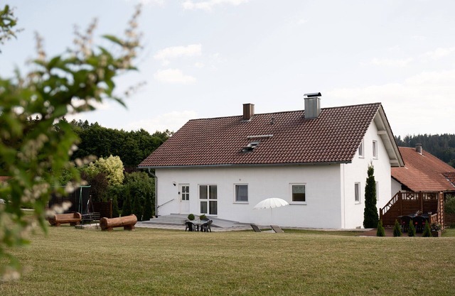 Vacation apartment/apartment for 4 guests with 65m² in Breitenberg (93100)