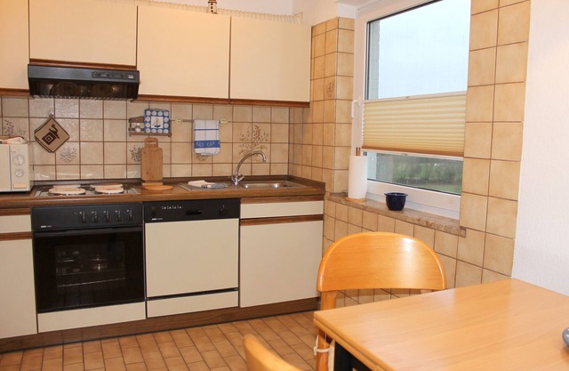 Vacation apartment/apartment for 3 guests with 86m² in Brenkenhagen (3582)
