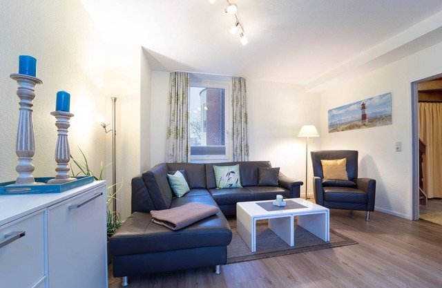 Vacation apartment/apartment for 3 guests with 59m² in Kellenhusen (287002)
