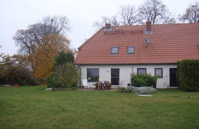 Vacation apartment Kleine Auszeit - two-room vacation apartment (60sqm, 2-3 pers. + 2
