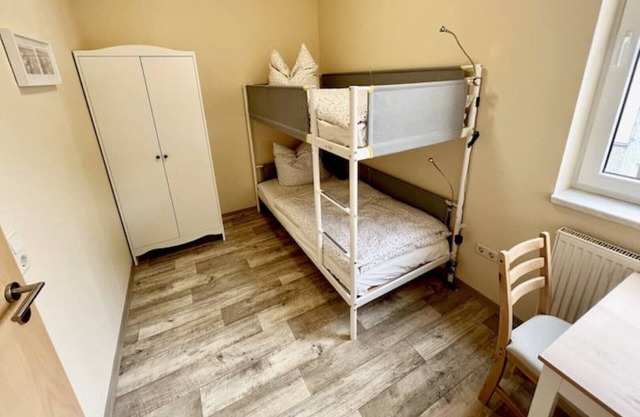 Vacation apartment Alte Schule "Johann C. F. GutsMuths"