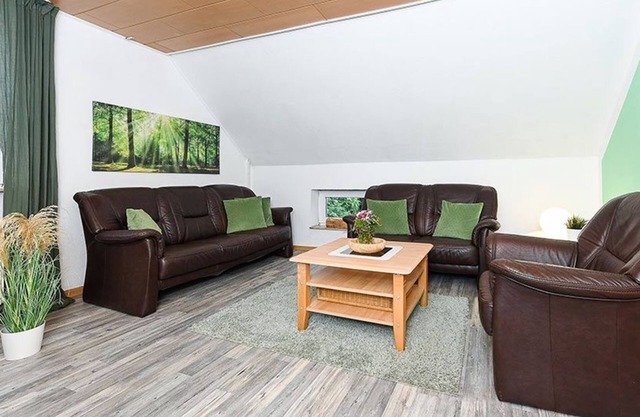Vacation apartment Morgenrot - House Auszeit Crusoh in Schweindorf