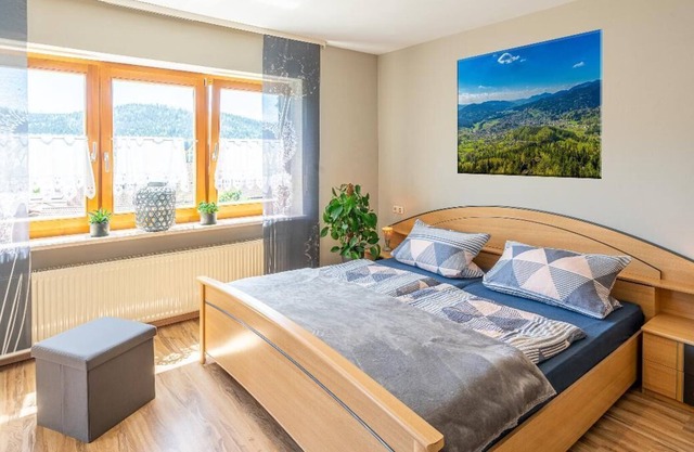 Vacation apartment for 2 people (50m2) with inviting sun terrace and view of Bodenmais