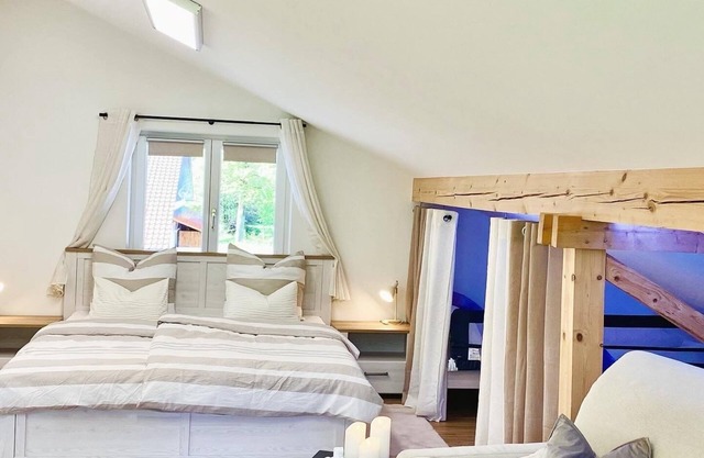 Vacation apartment - Holiday region Pfaffenwinkel - Castles, lakes, hiking, mountains