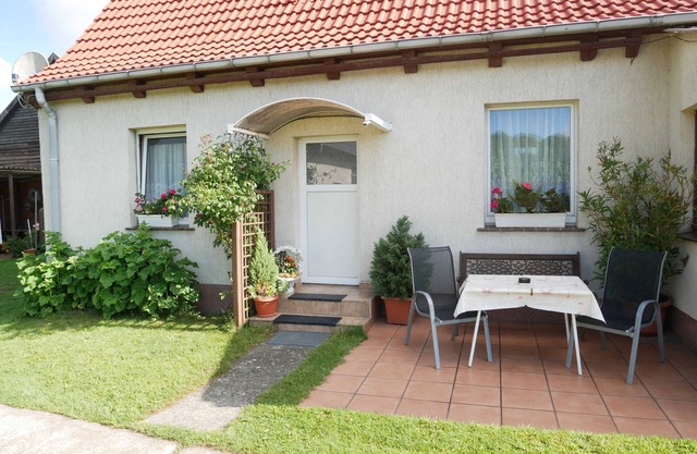 Vacation apartment Kasch - Holiday apartment in the countryside