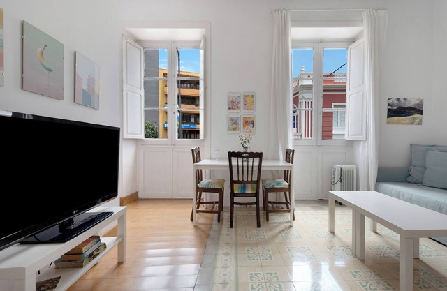 Vacation Apartment 'La Casita Verde' with Shared Terrace and Wi-Fi