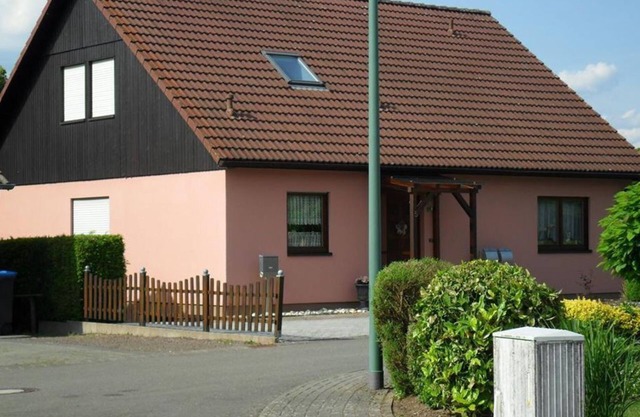 Vacation apartment Leimertsheck - 2-bed vacation apartment shower/WC, 1 bedroom