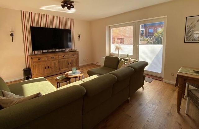 Vacation apartment "Niels" ground floor - Stadthaus Südertraum