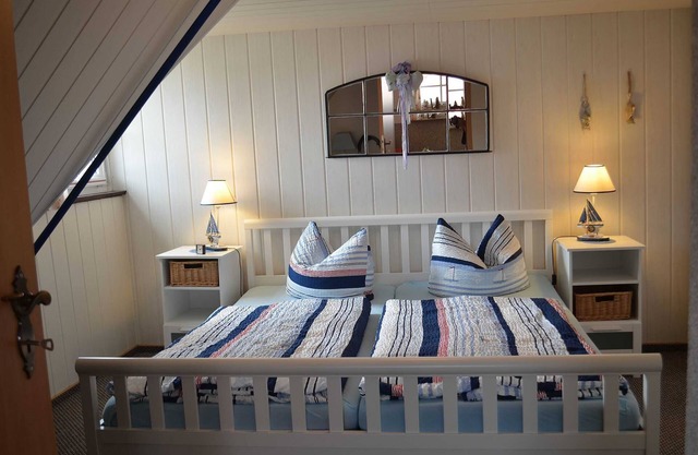 Vacation apartment no. 07 (1st floor) - Pension Ritter - in a quiet location in Groß