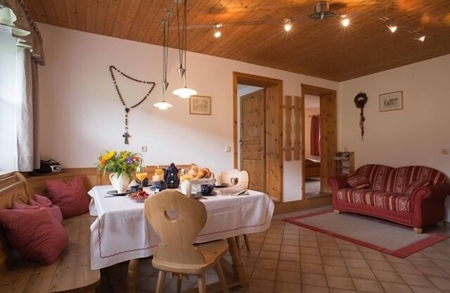 Vacation apartment no. 4, 58 sqm, 2 bedrooms, balcony, 4 stars, 5 pers.
