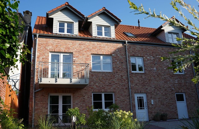 Vacation apartment "Norderhus" (WH2) with 70sqm - quiet central location - with balcony