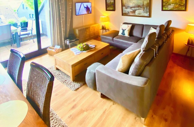 Vacation apartment "Panorama" (Winterberg/Hildfeld) with 2 bedrooms