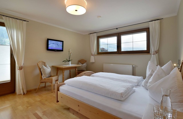 Vacation apartment Pension Eberharter in Mayrhofen, centrally but quietly located